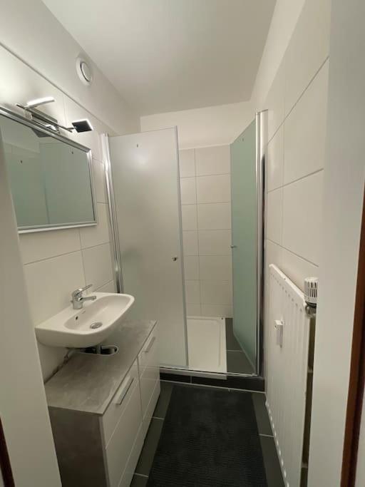 Gemutlich Und Moderne Wohnung In Ντίσελντορφ Εξωτερικό φωτογραφία